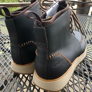 chaco dixon mid moc toe boots